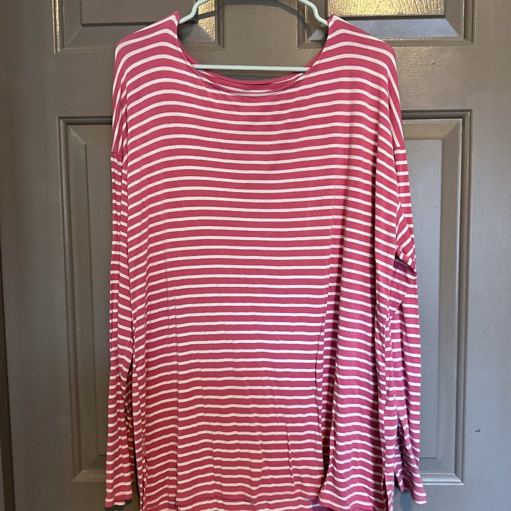 1X Ava & Viv long sleeved pink top